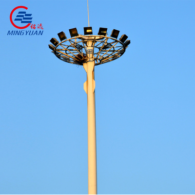 الملعب 15m High Mast Street Light 25m القطب المجلفن أنبوبي